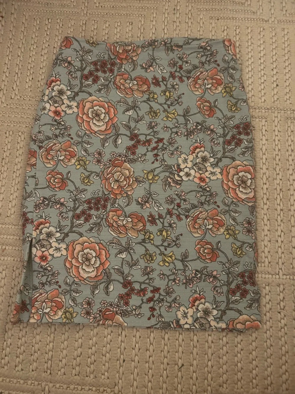 Loft Women's Sz 4 Cotton Blend Y2K Inspired Blue Pink Floral Pencil Skirt